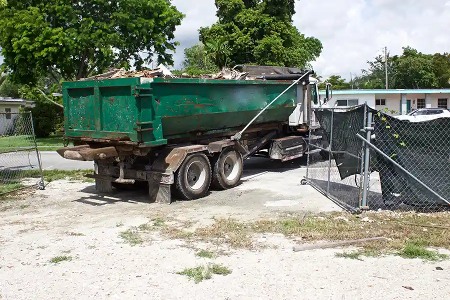Dump Truck Insurance for Independent Contractors in Tampa, FL Dump Truck Insurance for Independent Contractors in Tampa, FL